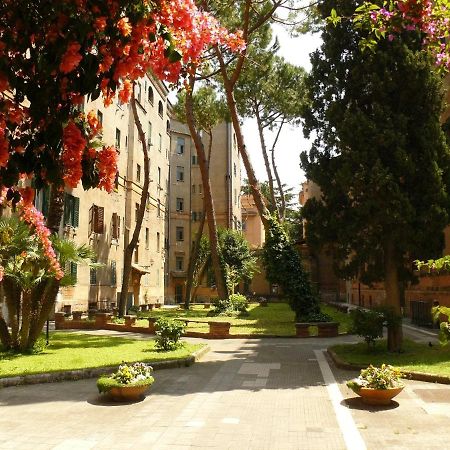 Dimora Del Papa Apartments روما المظهر الخارجي الصورة