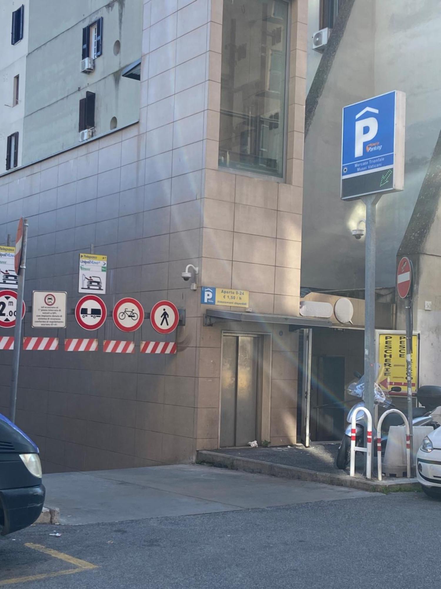 Dimora Del Papa Apartments روما المظهر الخارجي الصورة